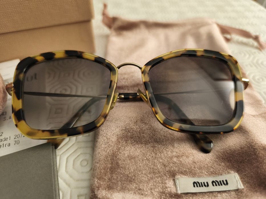Óculos de sol Miu Miu  Core Collection