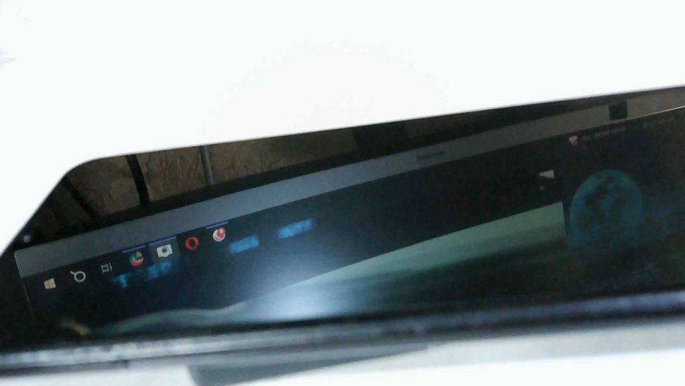 Єкран на Samsung M21 в ідеальному стані