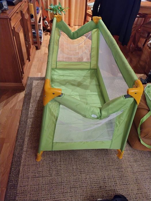 Cama de viagem criança