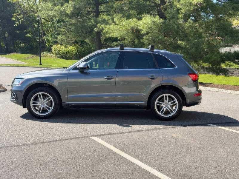 2016 Audi Q5 2.0T quattro Premium Plus