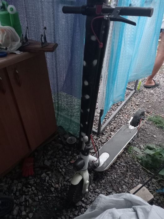 Like bike one . Самокат.