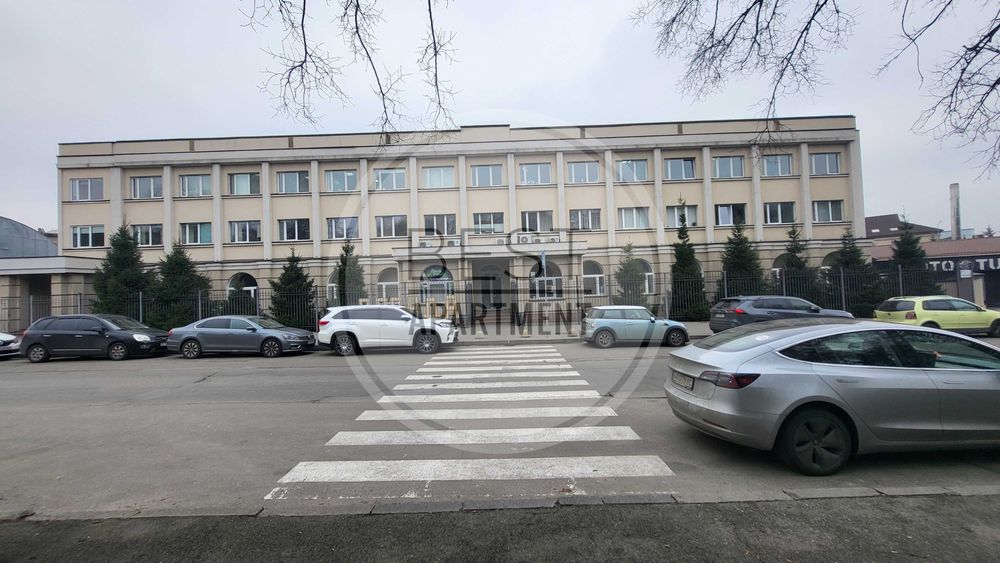 Без % продаж ФАСАД офісно-виробничого комплексу пр-к Степана Бандери 5