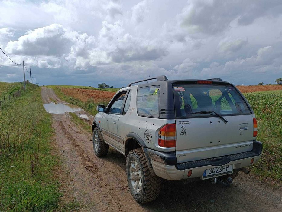 Opel Frontera 2.2 dti