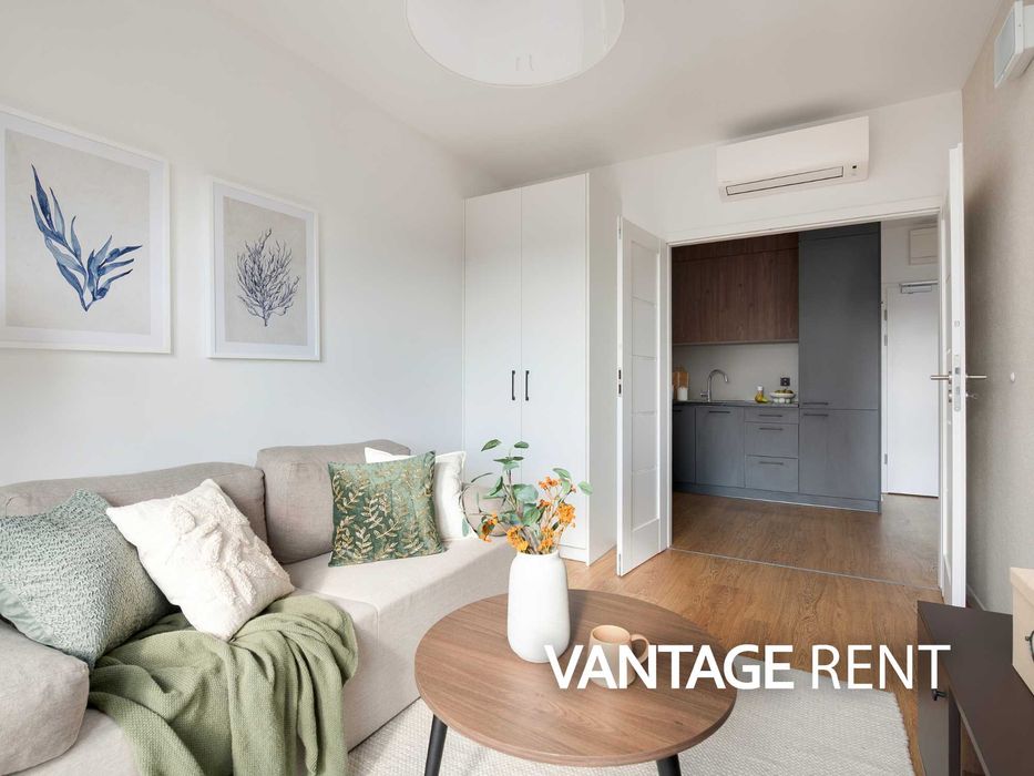 2-pokojowy lokal z balkonem | obok Bonarki | Pets friendly
