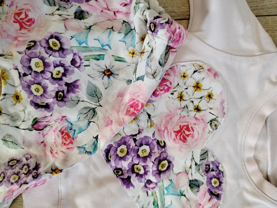 Dres bluza i spodnie 68 kwiaty