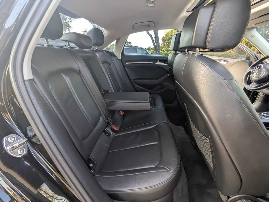 Audi A3      2014