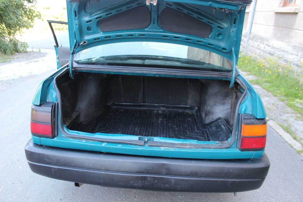 Volkswagen Passat 1993