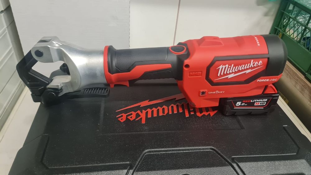 Hydrauliczna zaciskarka do kabli Milwaukee M18  HDCT **NOWA**