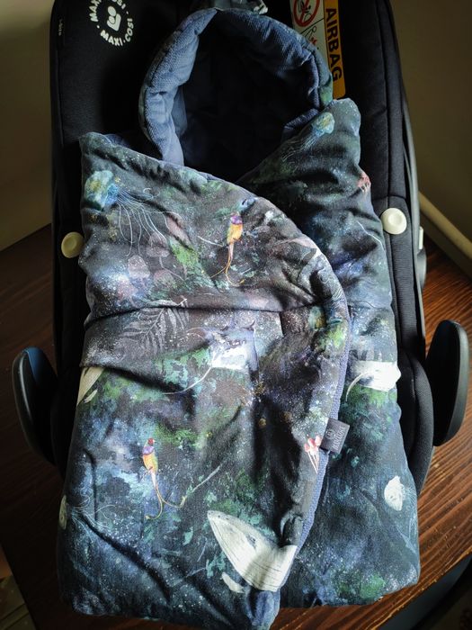 Maxi Cosi Pebble Pro z kocykiem Makaszka