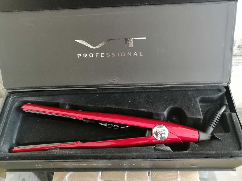 Утюжок для вирівнювання волосся VT Professional