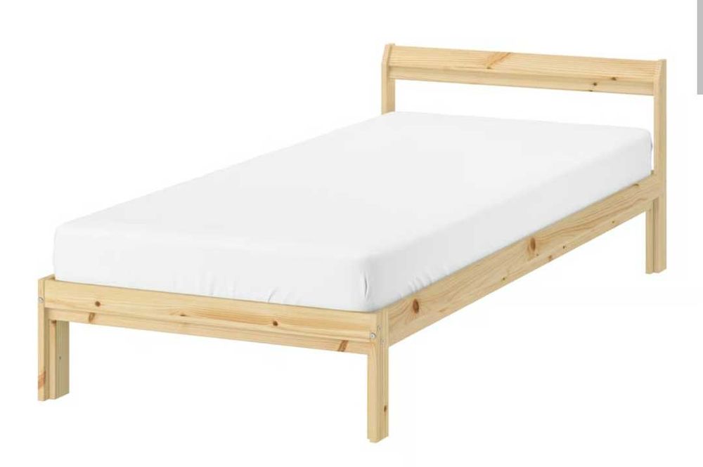 Cama solteiro em madeira ikea