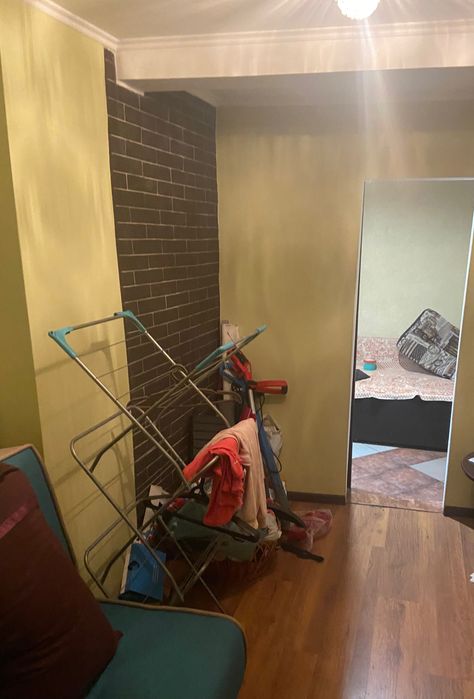 Продам невеликий будинок із зручностями, двома видами опалення