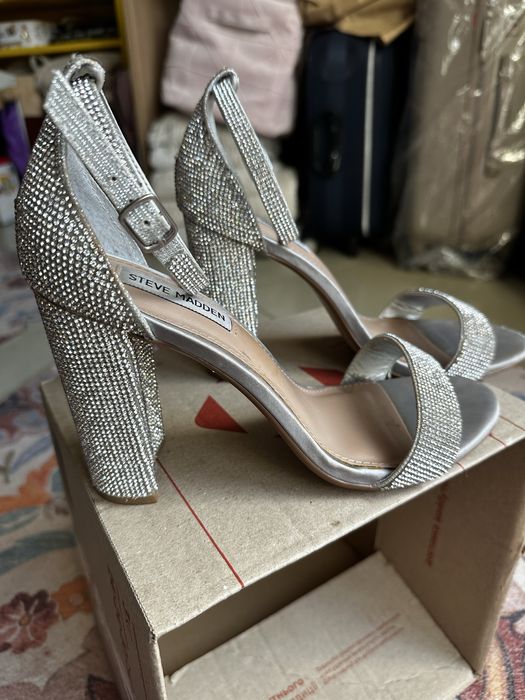 Босоножки  Steve Madden,стразы,каблук,38р
