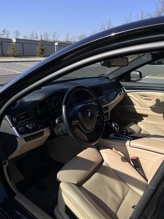 BMW seria 5 528i f10