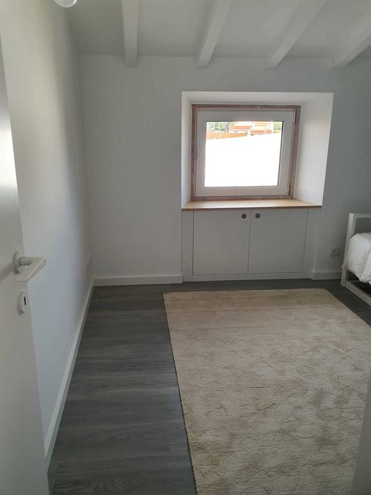 Um Refúgio Moderno às Portas do Mar e da Cidade das Caldas da Rainha