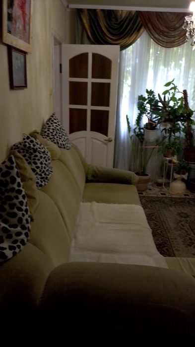 Сдам подобово 1 кімнатну квартиру.