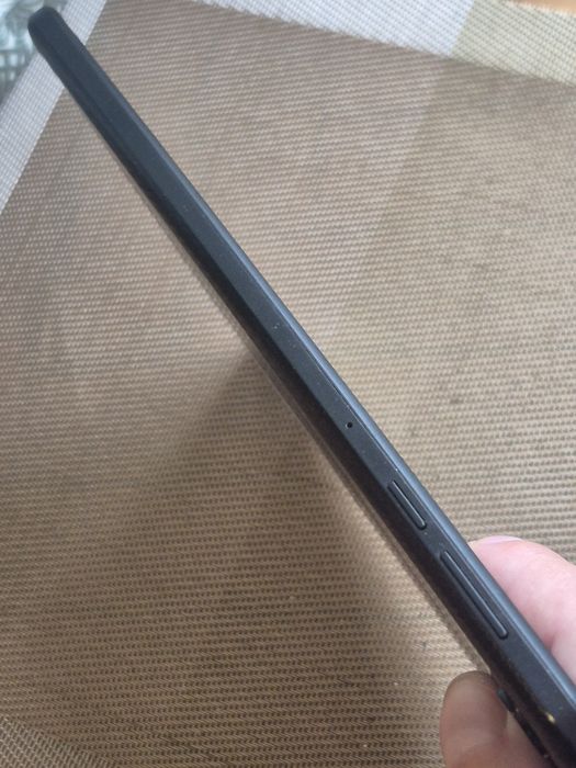 TCL  Tab  10L (8491x)