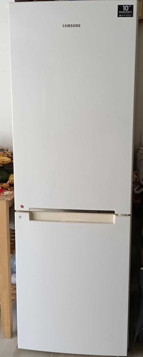 Frigorífico combinado Samsung 290L