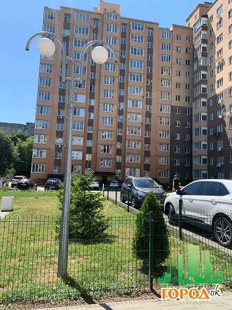 Простора квартира в новому будинку