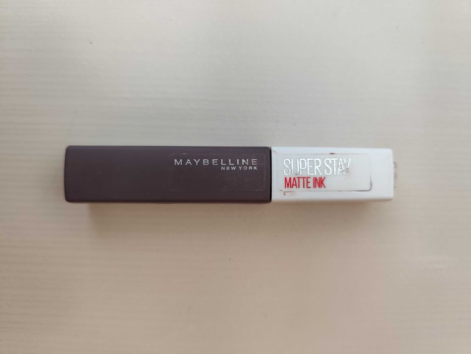 Matowa pomadka do ust Maybelline super stan matte ink 90