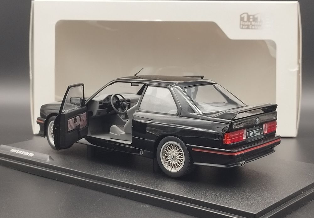 BMW 特注1/18 E30 BMW M3 1:18 BMW E30 M3 White #36 SOPER DTM 1989 : Amazon.pl: Arts