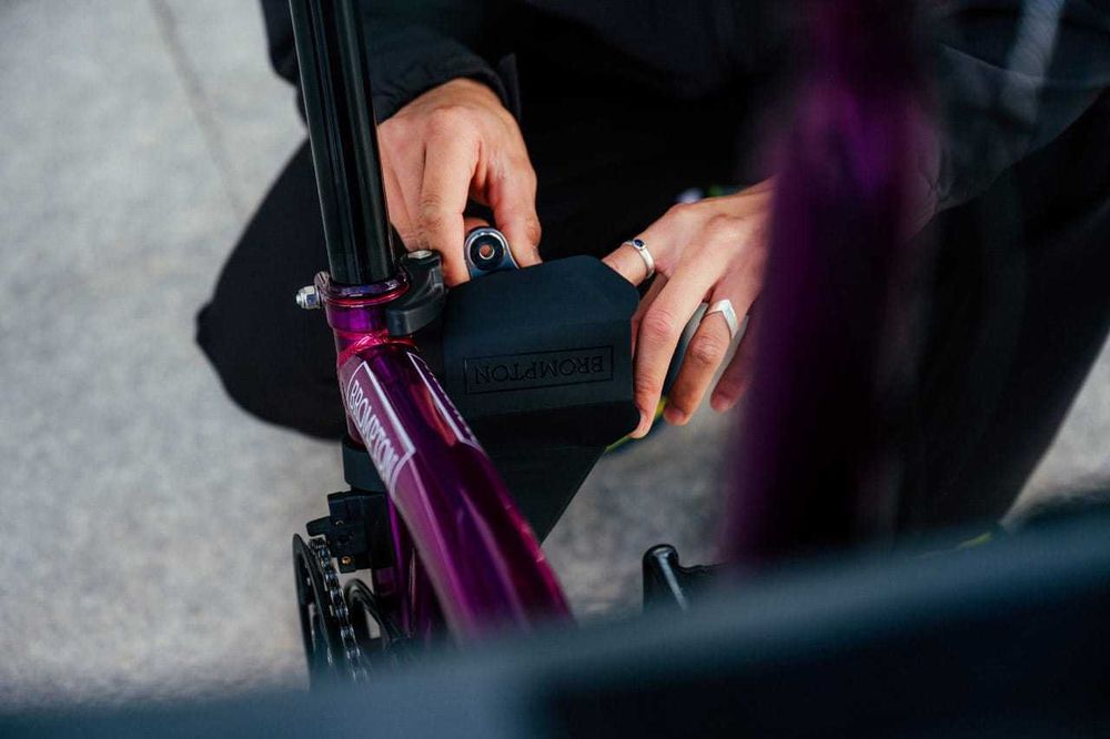 Saszetka naprawcza Brompton 16" Puncture Pouch Multitool & Inner Tube