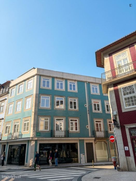 Estúdio - localizado em Cedofeita Porto