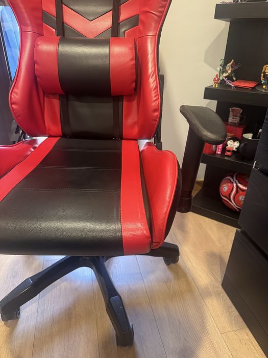 Cadeira Gaming NPLAY Vermelha/Preta – Como Nova!
