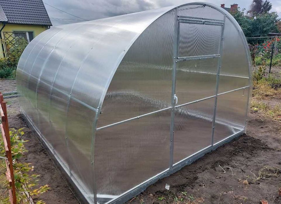 Fundament do szklarnię 2,85x4-12m z poliwęglanu ogrodowa