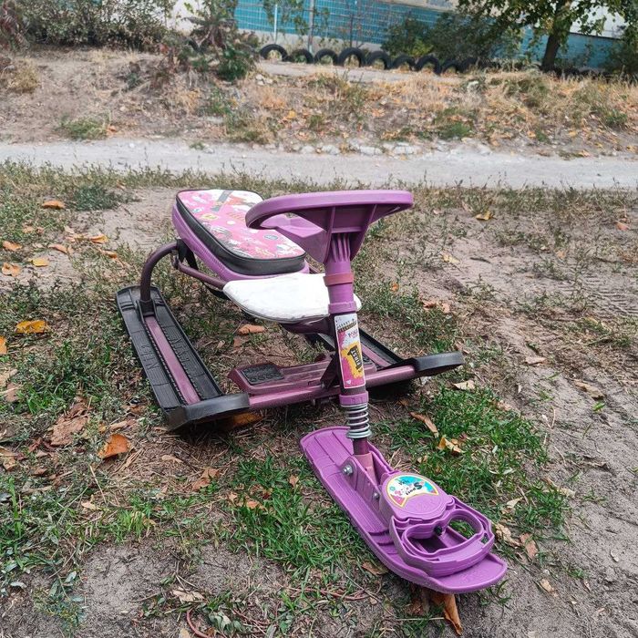 Санки (санчата) з кермом