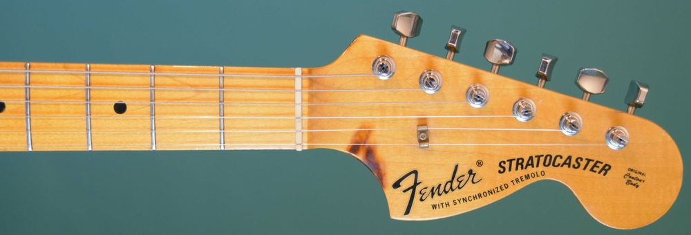 Fender Stratocaster