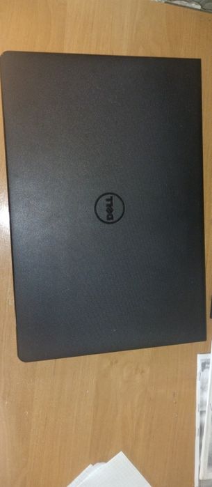 Dell Inspiron 15-3552