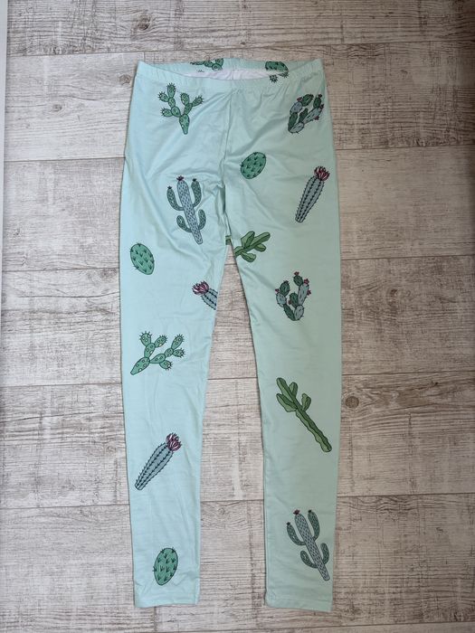 Zestaw legginsow