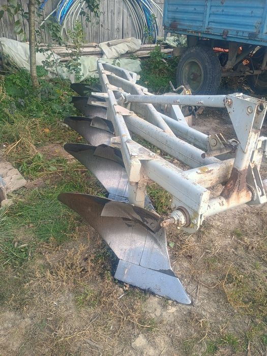 Pług 3 5 zagonowy Grudziądzki .  zgrabiarka  przewracarka