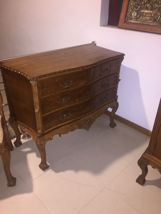 Quartos de casal lacado NOVO e outros vendo para alugar espaço