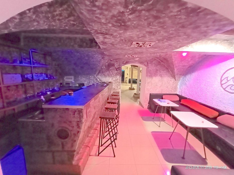 Аренда Сдам Паб 180м² Фасад Бунина,33/ пер Красный/ Кальян Караоке Бар