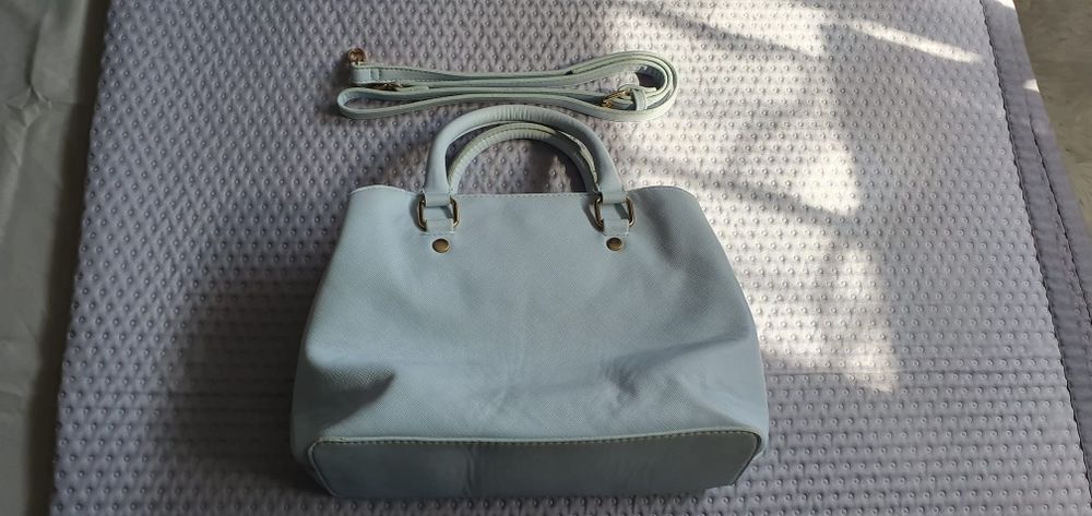 Torebka damska pakowana baby blue, dusty blue, pastelowa Mohito nowa