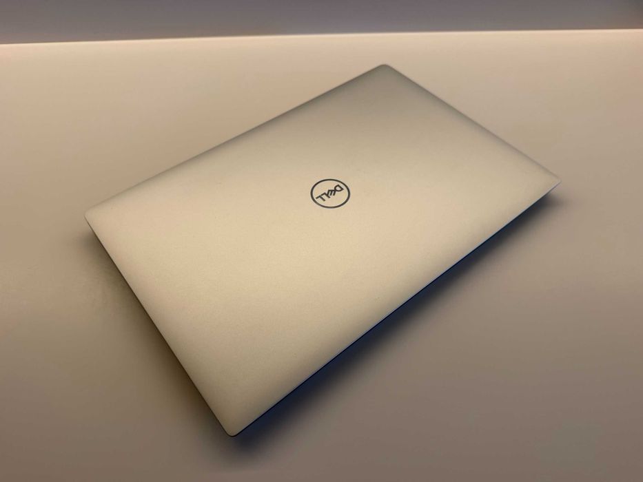 DELL XPS 15 9570 | i7 | 16GB RAM | 512GB SSD | GEFORCE GTX 1050 Ti MAXQ 4GB