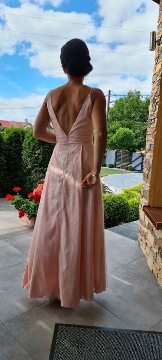 Sukienka rozm.S piękna sukienka