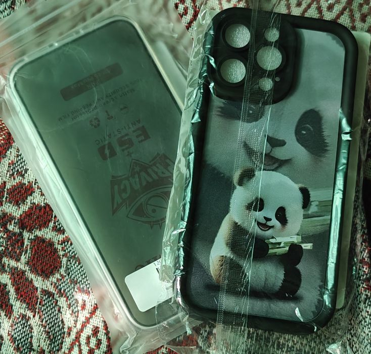 2 Чохли та захисне скло iPhone 15 pro max