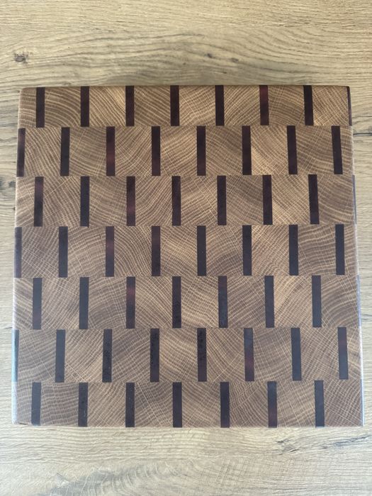 Rezerwacja. Deska sztorcowa 27 x 27 cm, materiał: dąb i sapeli