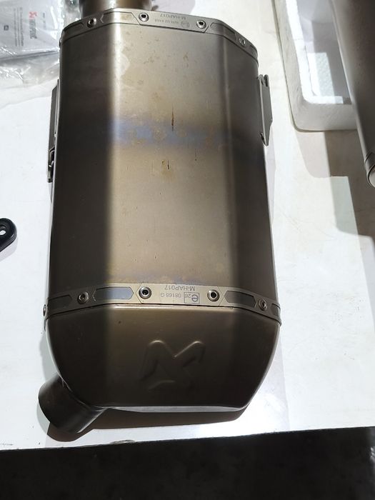 Ackrapovic Yamaha MT-09  3*geração