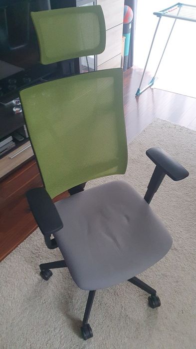 Krzesło biurowe ergonomiczne