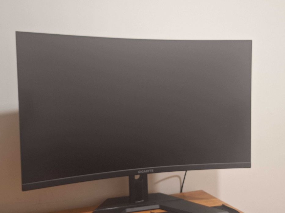 Monitor gigabyte m32qc - VA 165hz 2k - 1440p kvm64354210607875122