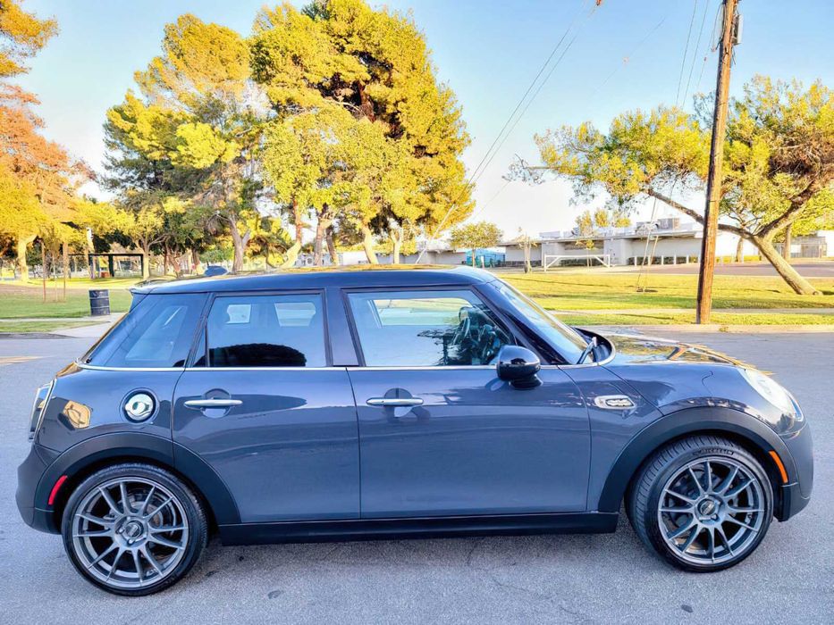 MINI Hardtop 4 Door Cooper S      2016
