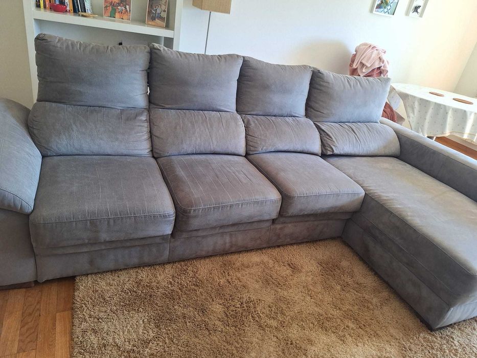 Vendo Sofá com Chaise longue em bom estado!