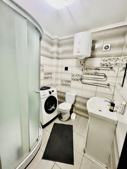 Сдам квартиру посуточно. Кирова 27д