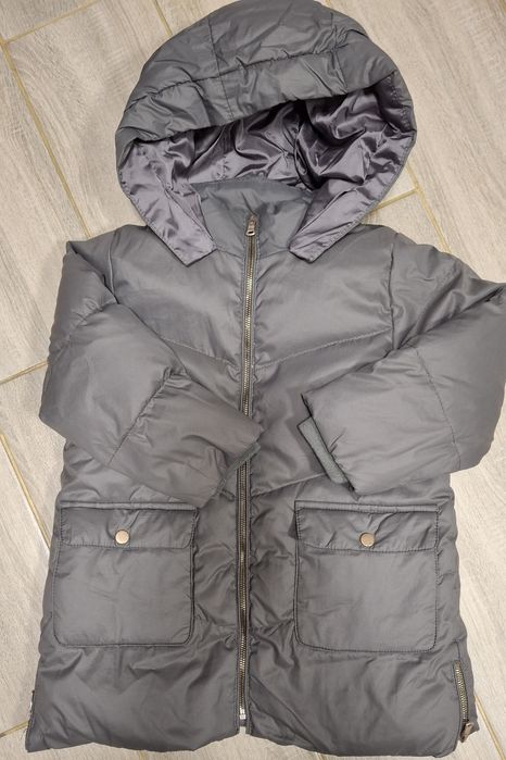 Куртка zara  єврозима на 2/3 р.