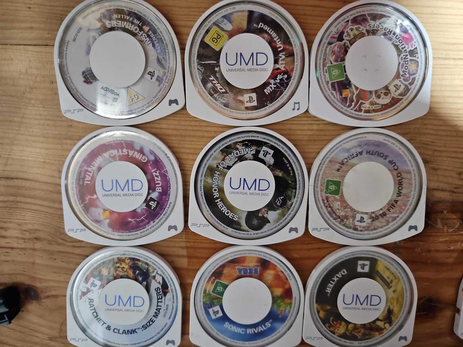 Lote PSP Completo – 19 Jogos Originais + Cartão Invizimals
