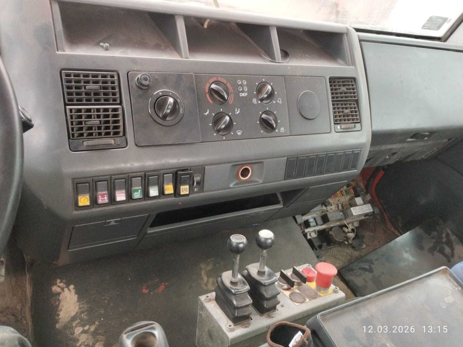 Bramowiec Steyr 2002 4x2 Manual